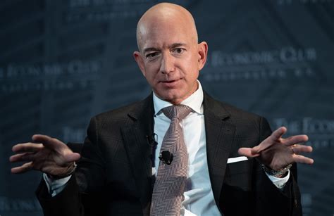 Amazon Ceo Jeff Bezos Proves Memos Press Releases Lead To Success