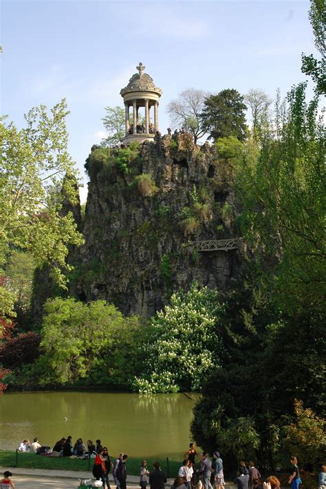 Indicate the dates of the trip and fill out a simple form. Paris and Beyond: Parc des Buttes Chaumont