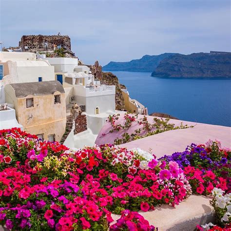 Beautiful World Luxury Travel On Instagram Oia Santorini 💕