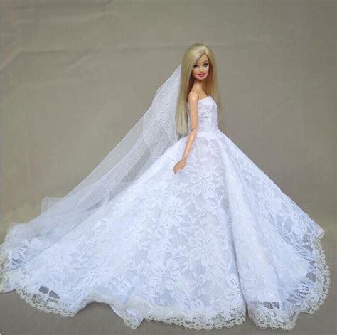 Barbie is about to get married and you're going to help her pick the glamorous wedding gowns. Aliexpress.com : Buy case for barbie doll clothes Princess ...