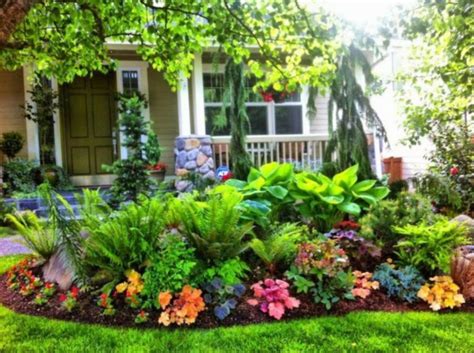 Incredible Flower Bed Design Ideas For Your Small Front Landscaping04