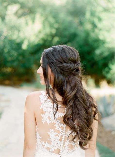 12 Pretty Half Up Half Down Bridal Hairstyles Weddingsonline