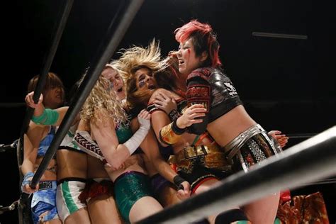 Japanese Womens Wrestling Becomes Professional Entertainment Women