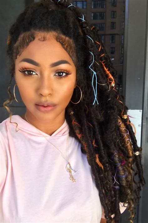 17 Screenshot Worthy Hairstyles That Incorporate Accessories Essence