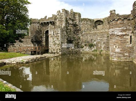 Wales Anglesey Beaumaris Castle Entrance And Moat Stock Photo Alamy