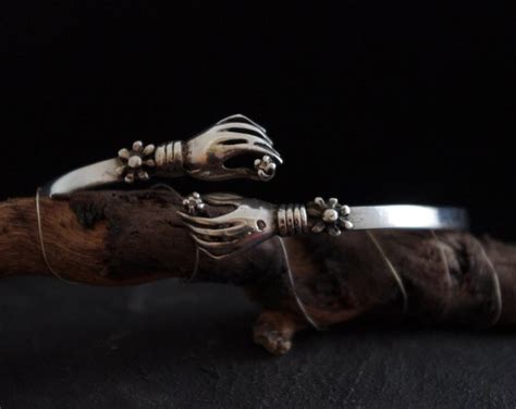 Hand In Hand Rare Vintage Tunisian Silver Bracelet With Two Tiny Hands
