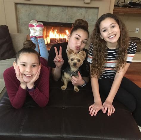 What Is The Haschak Sisters Age In 2020 Sierra Haschak Bio Facts