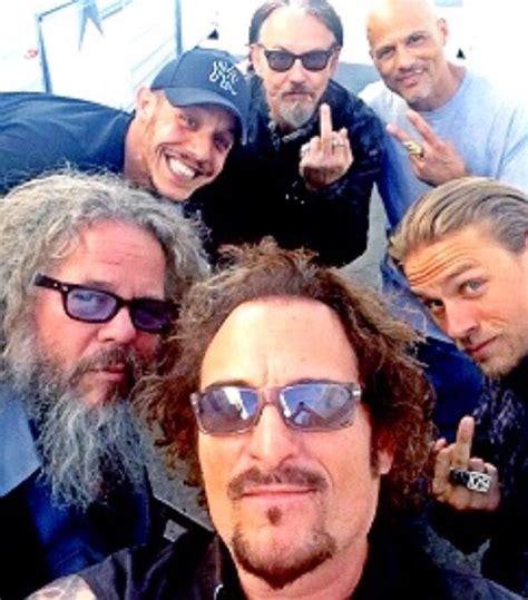 Pin By Joan Moore On Samcro Sons Of Anarchy Cast Sons Of Anarchy Mirrored Sunglasses Men