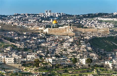 Explore The Conflux Of Faiths In Jerusalem On Your Israel Vacation Goway
