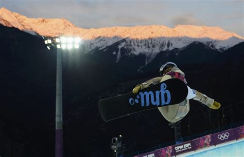 Sochi Olympics Day 7 Kaitlyn Farrington Gets Gold In Womens Halfpipe