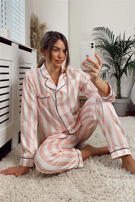 Silky Luxe Pink And White Stripe Satin Pyjama Set Silkfred Us Satin Pyjama Set Satin Pajamas