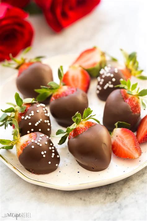 Easy Chocolate Covered Strawberries The Recipe Rebel