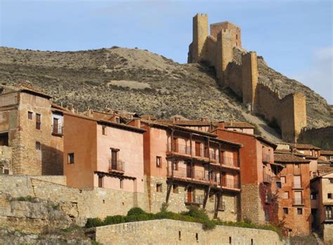 Setelah semua tahap pembangunan selesai, keseluruhan area pembangunan termasuk lingkungan sekitarnya harus dibersihkan dari debu, kotoran, sampah, mau. Albergue Albarracín - Albarracín, Sepanyol - harga dari ...