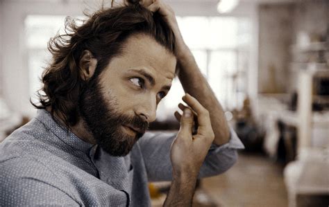 Soin cheveux homme : tous nos conseils beauté pour vous