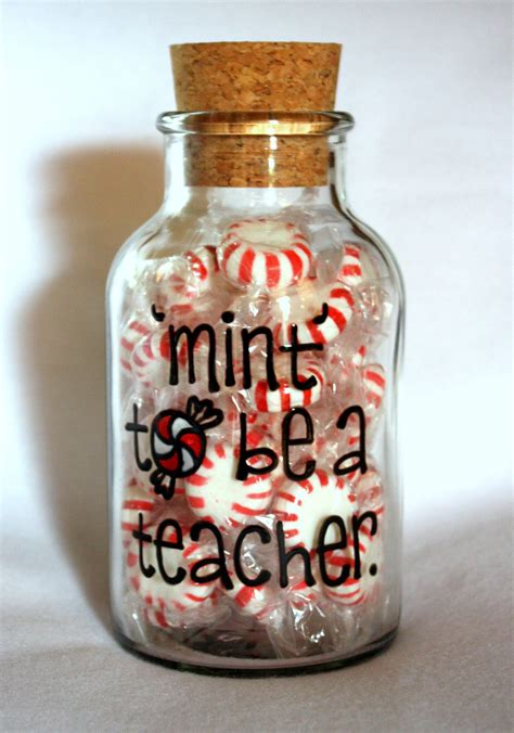 great teacher's gift! | Teacher christmas gifts, Teacher gifts, Teacher christmas