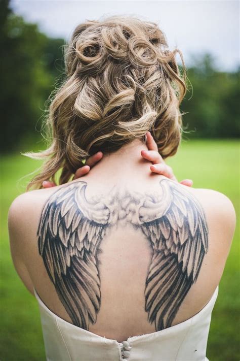 Fashionable Wings Tattoo Designs For Women Styles Weekly