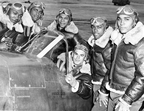 Rising Above Tuskegee Airmen Trailblazers Of Us Militarys First