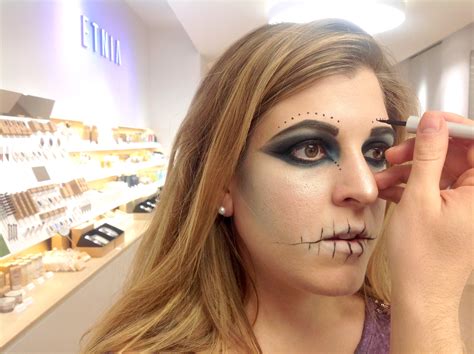 Lo Que Debe Tener En Cuenta Si Se Maquilla Para Halloween El Nuevo Siglo