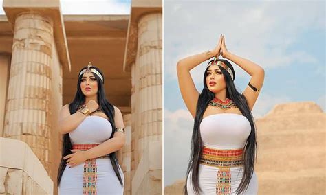 Egypt Arrests Photographer For Pyramids Photoshoot Showing Model