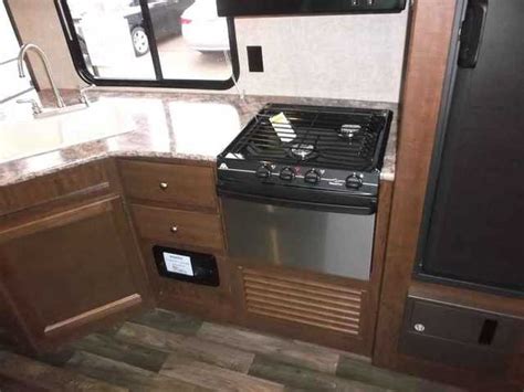 Maybe you would like to learn more about one of these? 2016 New Keystone Rv Hideout 27DBS Travel Trailer in Iowa IA