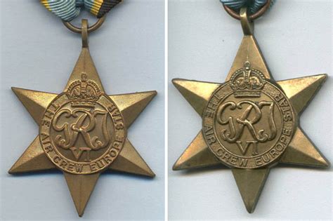 Relatives Of War Heroes Conned Into Buying Forged Medals Daily Star