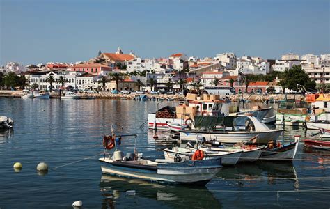 Lagos definition, a seaport in sw nigeria: Lagos Guide | Travel in Portugal