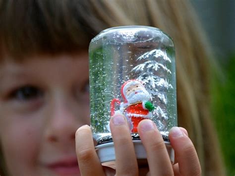 40 Diy Christmas Snow Globe Ideas For Kids