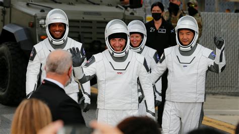 The Four Astronauts Are Minutes From Launching To Orbit The New York