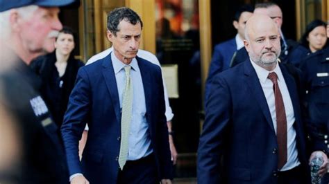 Anthony Weiner Sentenced To 21 Months In Sexting Case Abc7 New York
