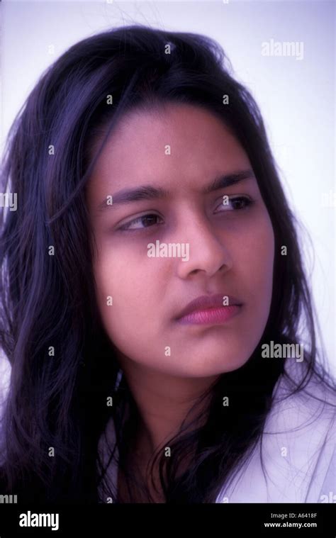 Portrait Young Beautiful Indian Girl Stock Photo Alamy