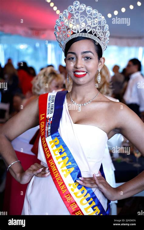 new york city usa 10th aug 2022 dominican beauty queen representing the bronx melody pérez