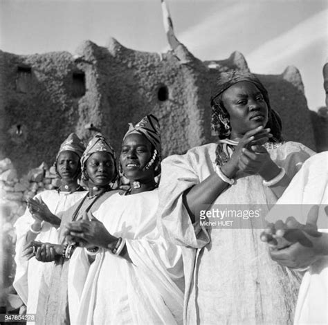 Songhai People Photos And Premium High Res Pictures Getty Images