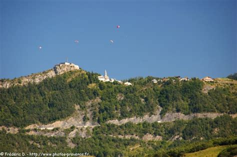 Saint Vincent Les Forts Village Belvédère Sur Le Lac De Serre Ponçon