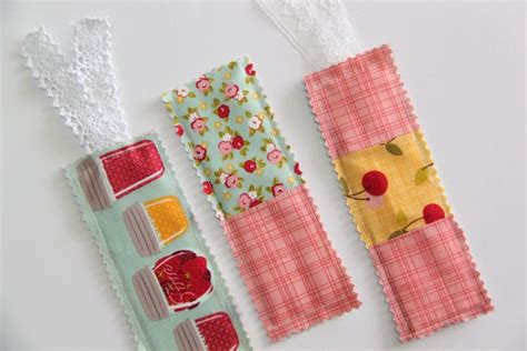 How To Make Fabric Bookmarks Smashed Peas And Carrots