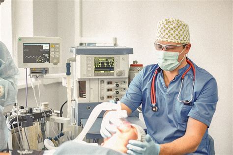 Nurse Anesthetist Vs Anesthesiologist Infolearners