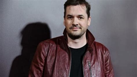 Jim jefferies is a comedian from australia, but he's discovered more fame in england. Jim Jefferies - Bio, Wife, Son, Girlfriend, Net Worth ...