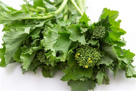 Broccoli Rabe With Caramelized Onions Recipe