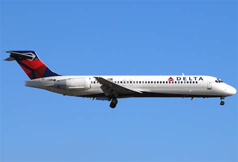 Boeing 717 200 Delta Airlines Photos And Description Of The Plane