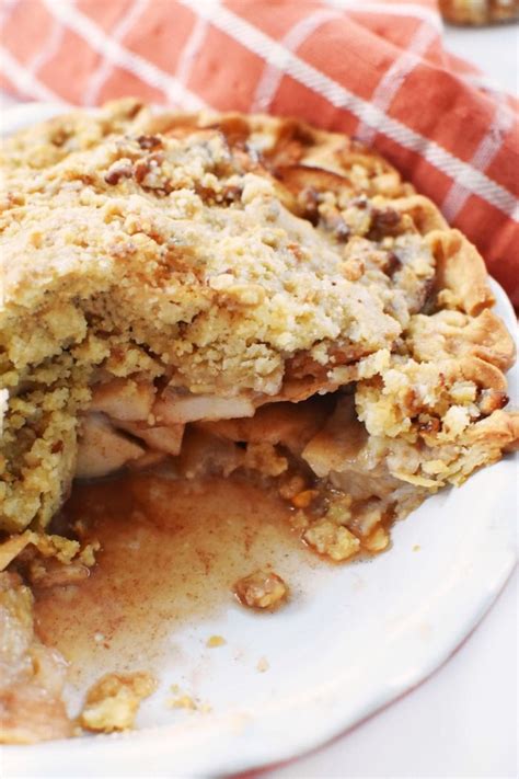 Apple Crumble Pie Recipe A Classic Favorite Recipe Apple Crumble Pie Pie Crumble Apple