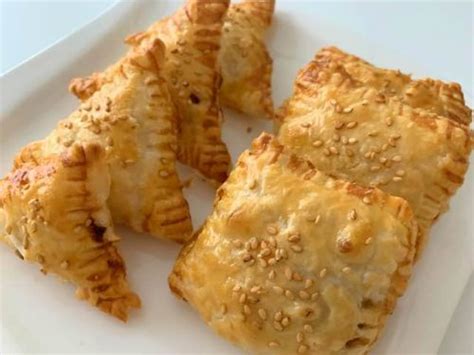 My chinese bbq pork pastries use already cooked char siu. Char Siu Sou (Chinese BBQ Pork Puff) - ITSJANIUS RECIPES