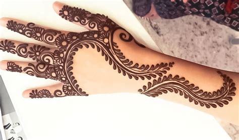 Imple and beautiful shuruba designs : 80+ Beautiful and Simple Mehndi Designs for an ultimate ...