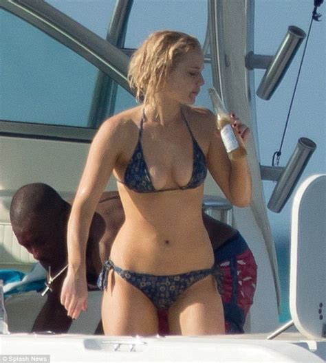 Jennifer Lawrence In A Bikini 38 Photos TheFappening