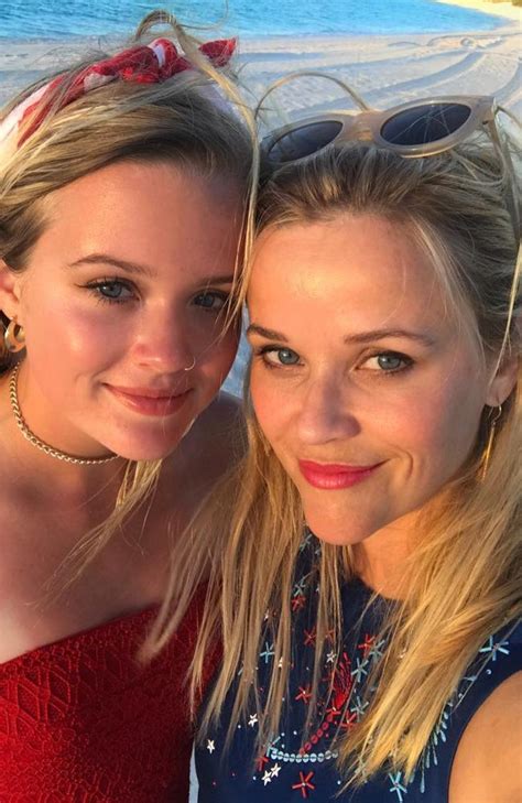 Reese Witherspoons Daughter Ava Phillippe Looks Exactly Like Her In New Pic Herald Sun