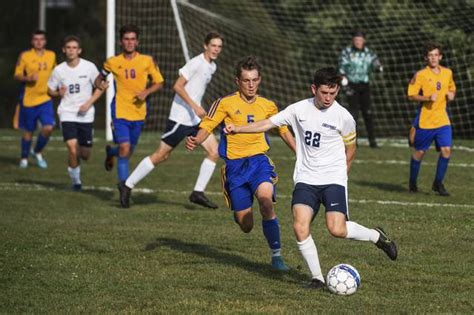 Freeport Boys Soccer In Thick Of Playoff Conversation Trib Hssn