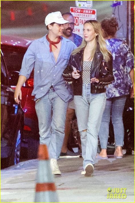 Cole Sprouse And Girlfriend Ari Fournier Grab Dinner Together In Los Feliz Photo 1321614 Photo