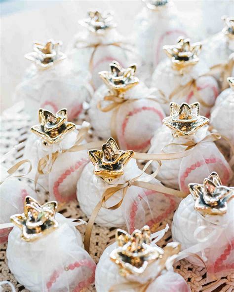 Bridal Shower Favors Your Guests Will Love Martha Stewart Weddings