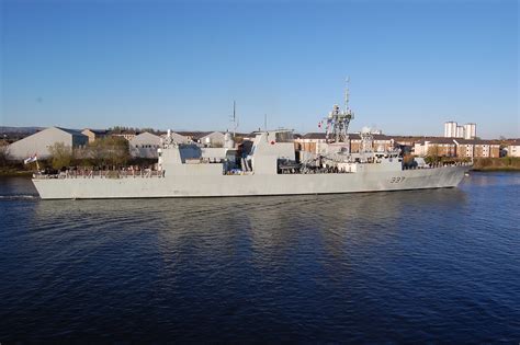 337 Canadian Naval Ship Clyde Ships Pass After Nato Exerci Flickr