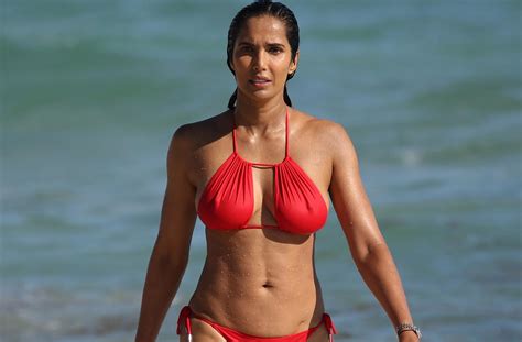 Padma Lakshmi Top Chef Host Heats Up Miami In Tiny Red Bikini