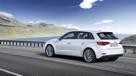 2017 Audi A3 E Tron Plug In Hybrid To Get Updates To Styling Tech