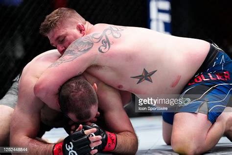 Jake Collier Attempts To Submit Martin Buday Fight In A Heavyweight News Photo Getty Images